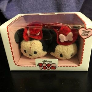 Disney Valentine's 2017 Mickey and Minnie Tsums